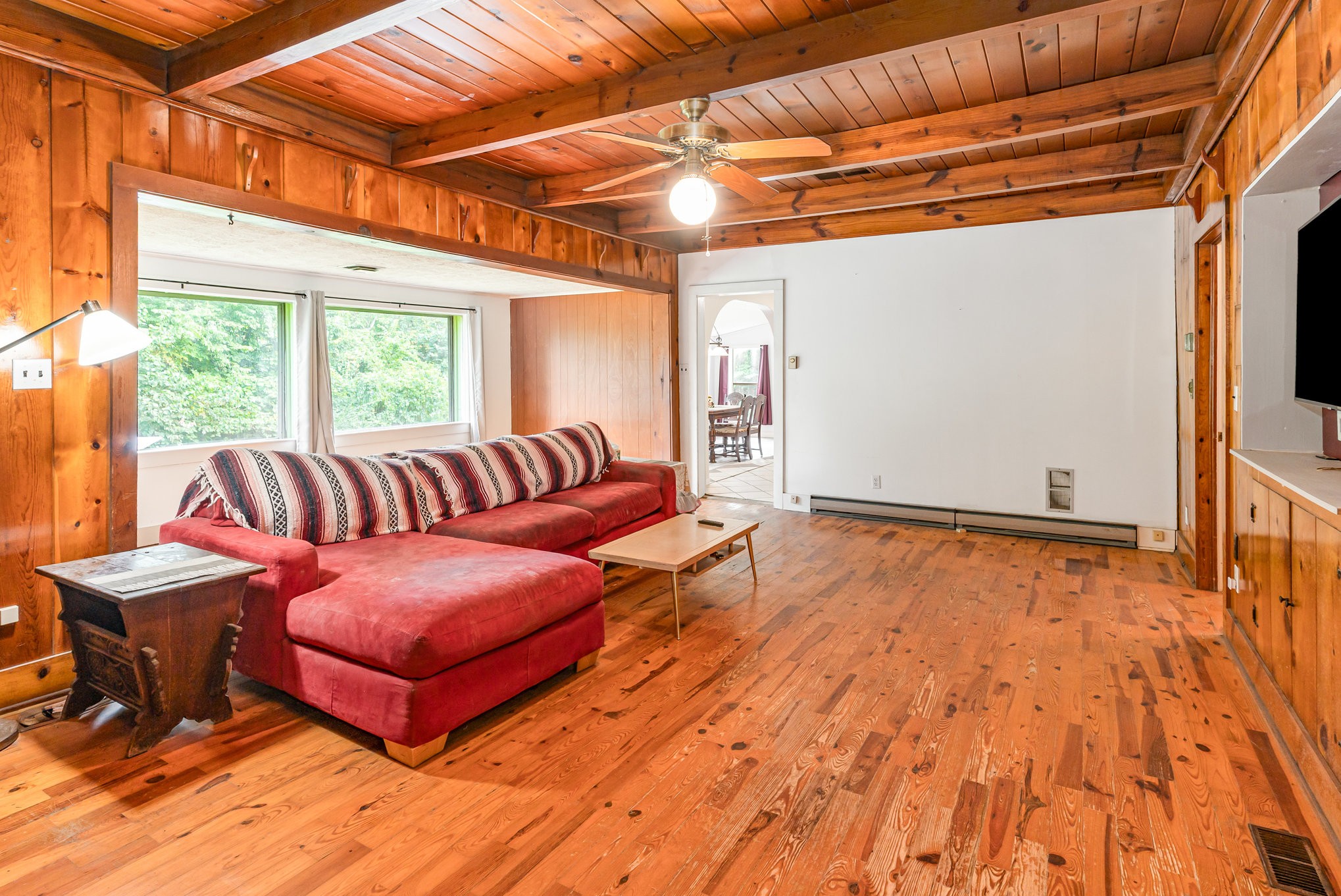 999 Stewart Road Dickson, TN 37055 - Photo 8 of 32 a living room with a couch and a table