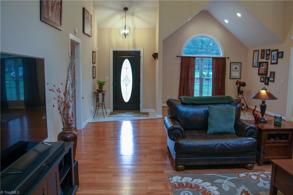 6733 Alley Road Summerfield, NC 27358 - Photo 5 of 30 Gallery Image 5