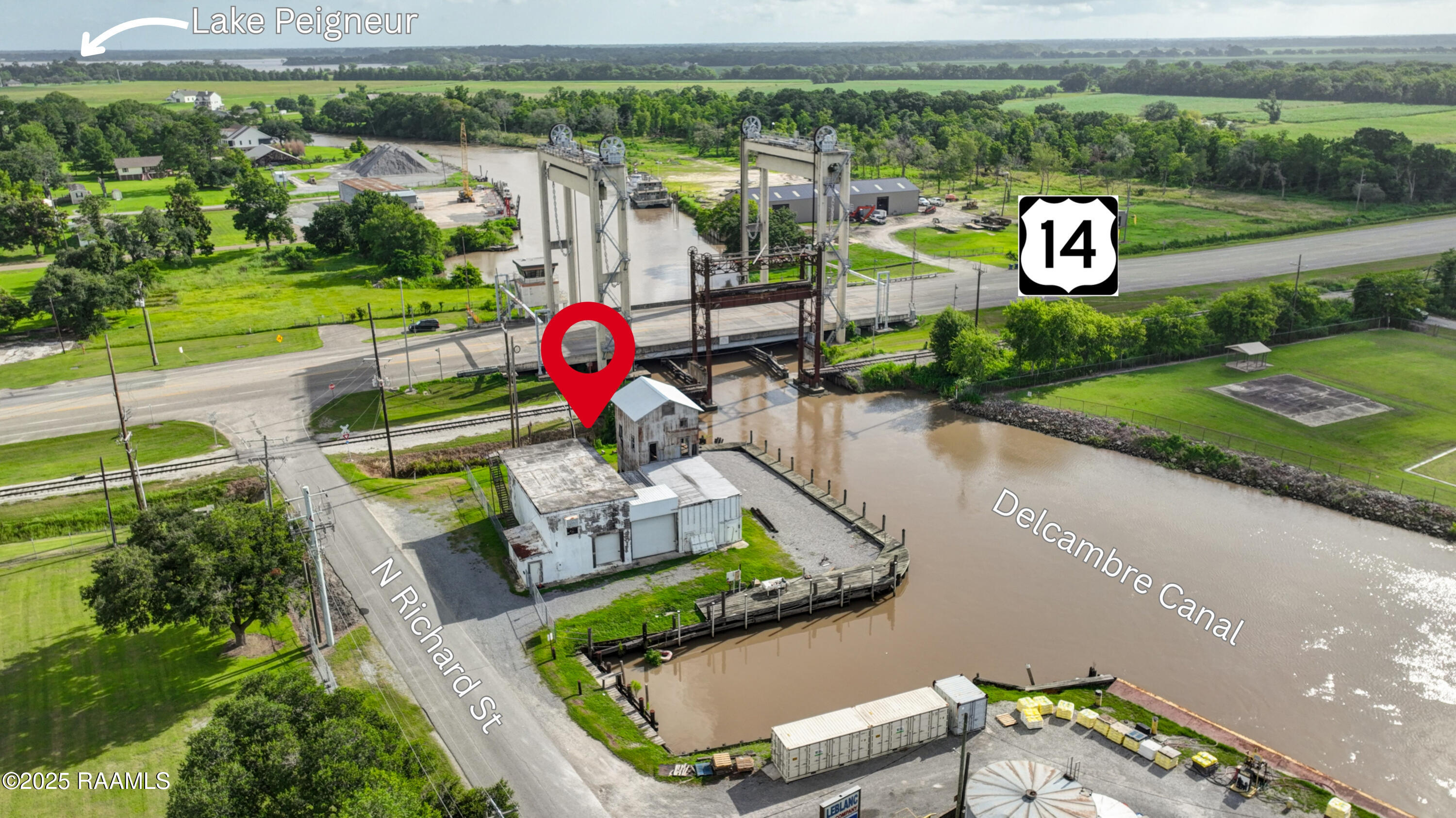 218 North Richard Street Delcambre, LA 70528 - Photo 4 of 18 Delcambre-1r