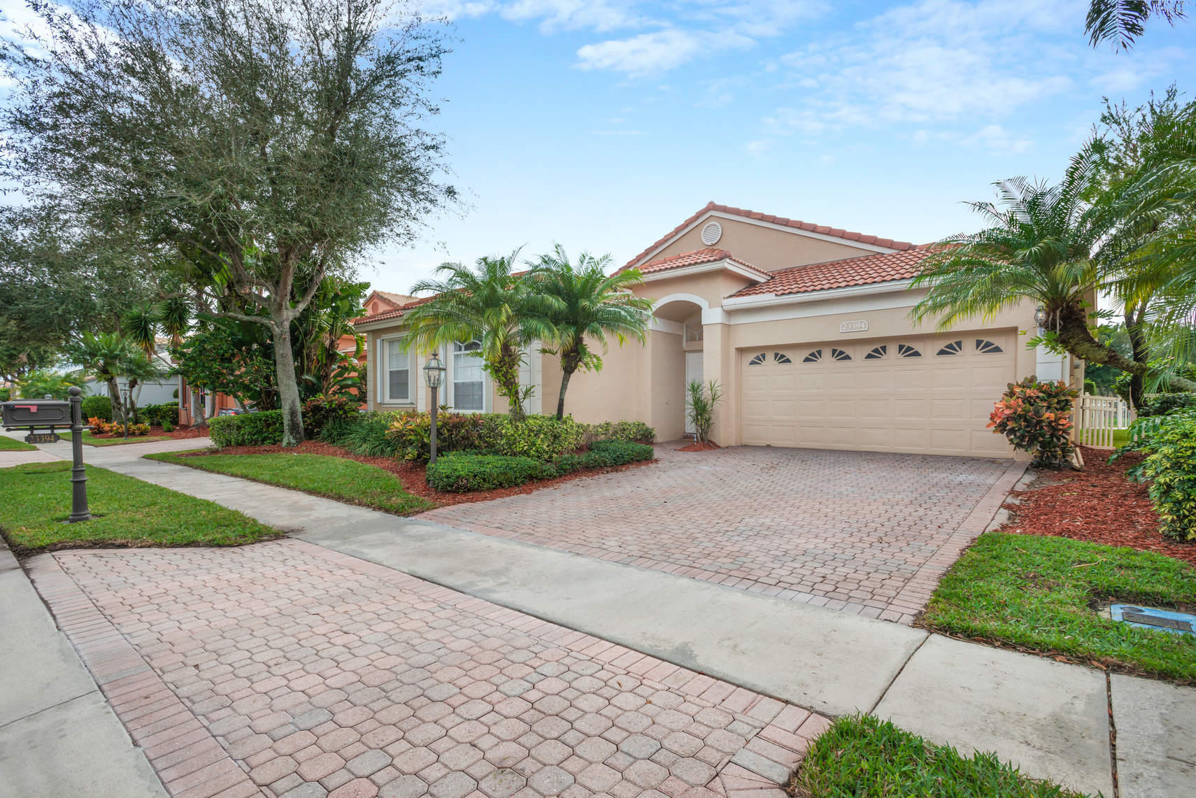 23394 Torre Circle Boca Raton, FL 33433 - Photo 1 of 20 01