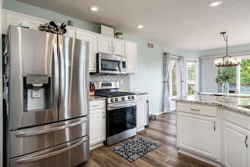 640 Par Place Belvidere, IL 61008 - Photo 18 of 48