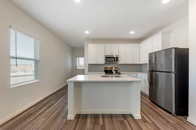 $2,425 | 2601 Crystal Bend Drive, Unit OLY13706, Pflugerville, TX 78660