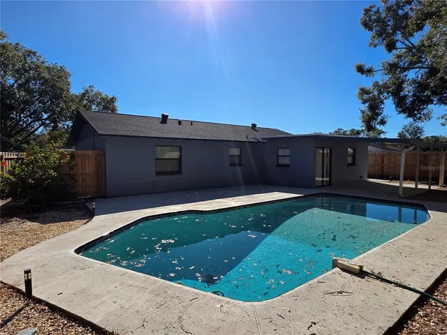 $3,000 | 7981 Smoketree Court, Largo, FL 33773