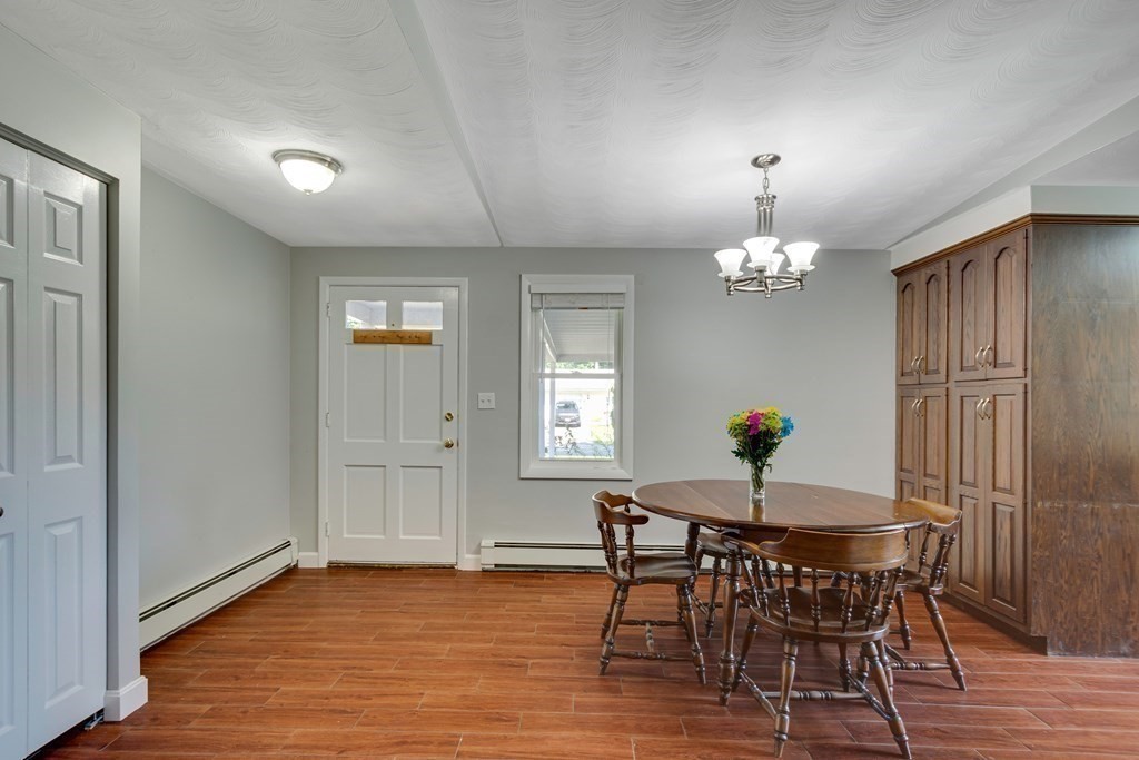 31 Savoy Road Framingham, MA 01701 - Photo 9 of 32