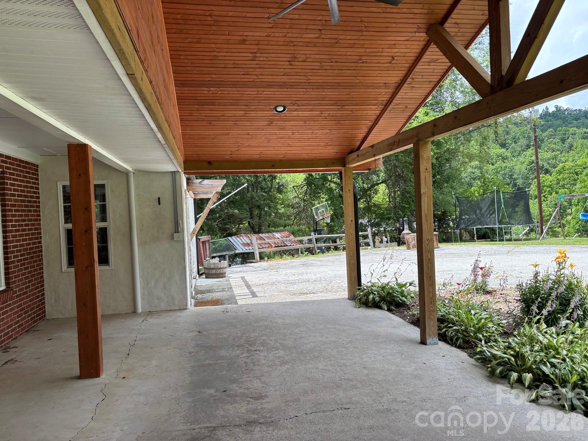 86 Jack Sullins Road Spruce Pine, NC 28777 - Photo 3 of 48