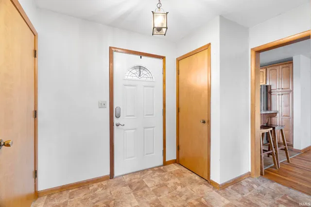 $289,900 | 5894 North Sr 25, Logansport, IN 46947