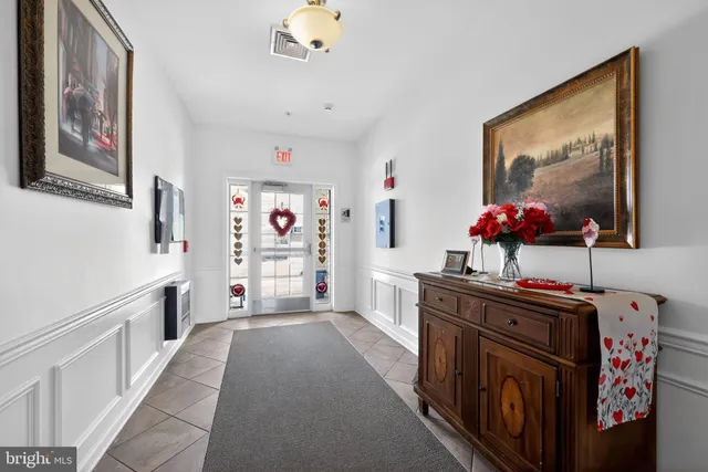 $2,400 | 1014 Creekside Drive, Brookhaven, PA 19015