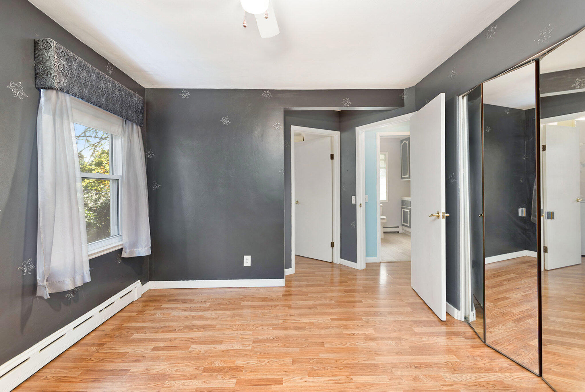 5587 Mt Olivet Road Kalamazoo, MI 49004 - Photo 22 of 33 Main Floor Primary