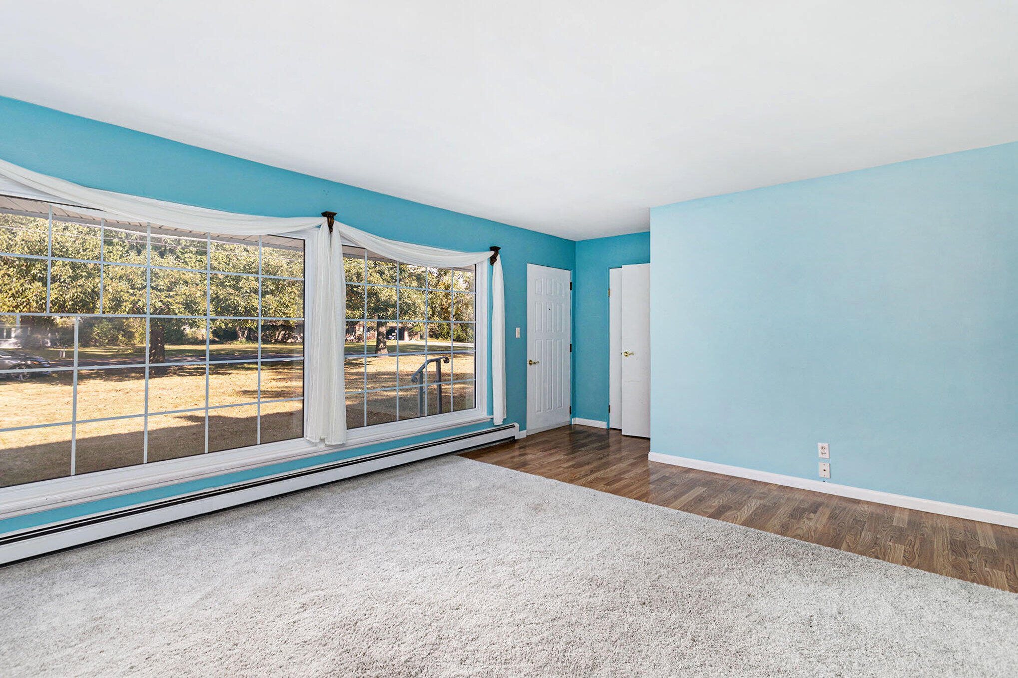 5587 Mt Olivet Road Kalamazoo, MI 49004 - Photo 3 of 33 Abundant Natural Light!