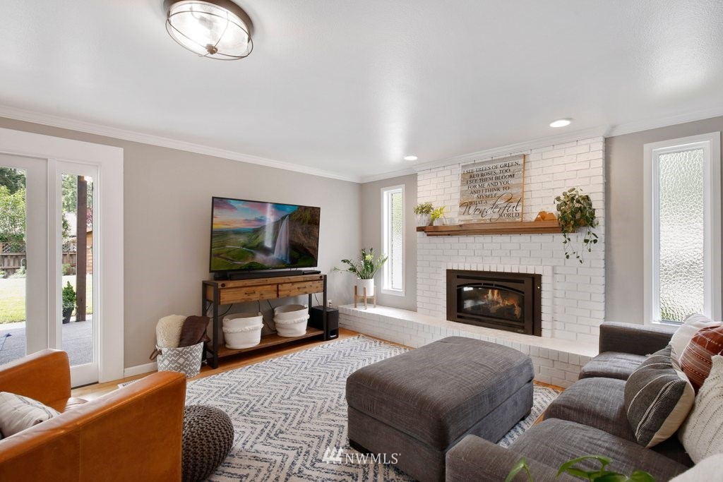 16138 Southeast 145th Place Renton, WA 98059 - Photo 12 of 40 Gallery Image 12