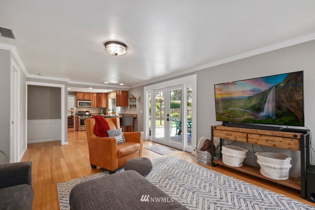 16138 Southeast 145th Place Renton, WA 98059 - Photo 13 of 40 Gallery Image 13