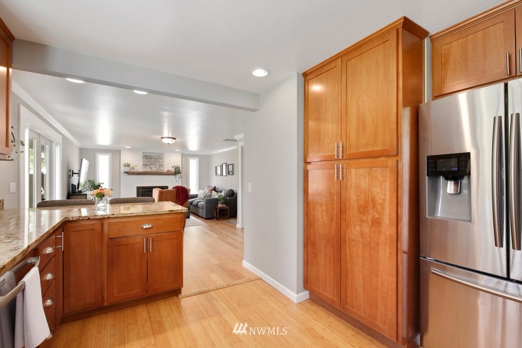 16138 Southeast 145th Place Renton, WA 98059 - Photo 16 of 40 Gallery Image 16