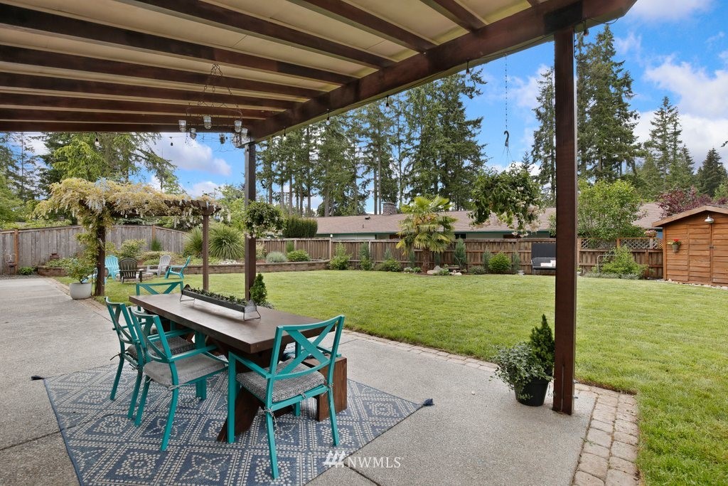 16138 Southeast 145th Place Renton, WA 98059 - Photo 32 of 40 Gallery Image 32