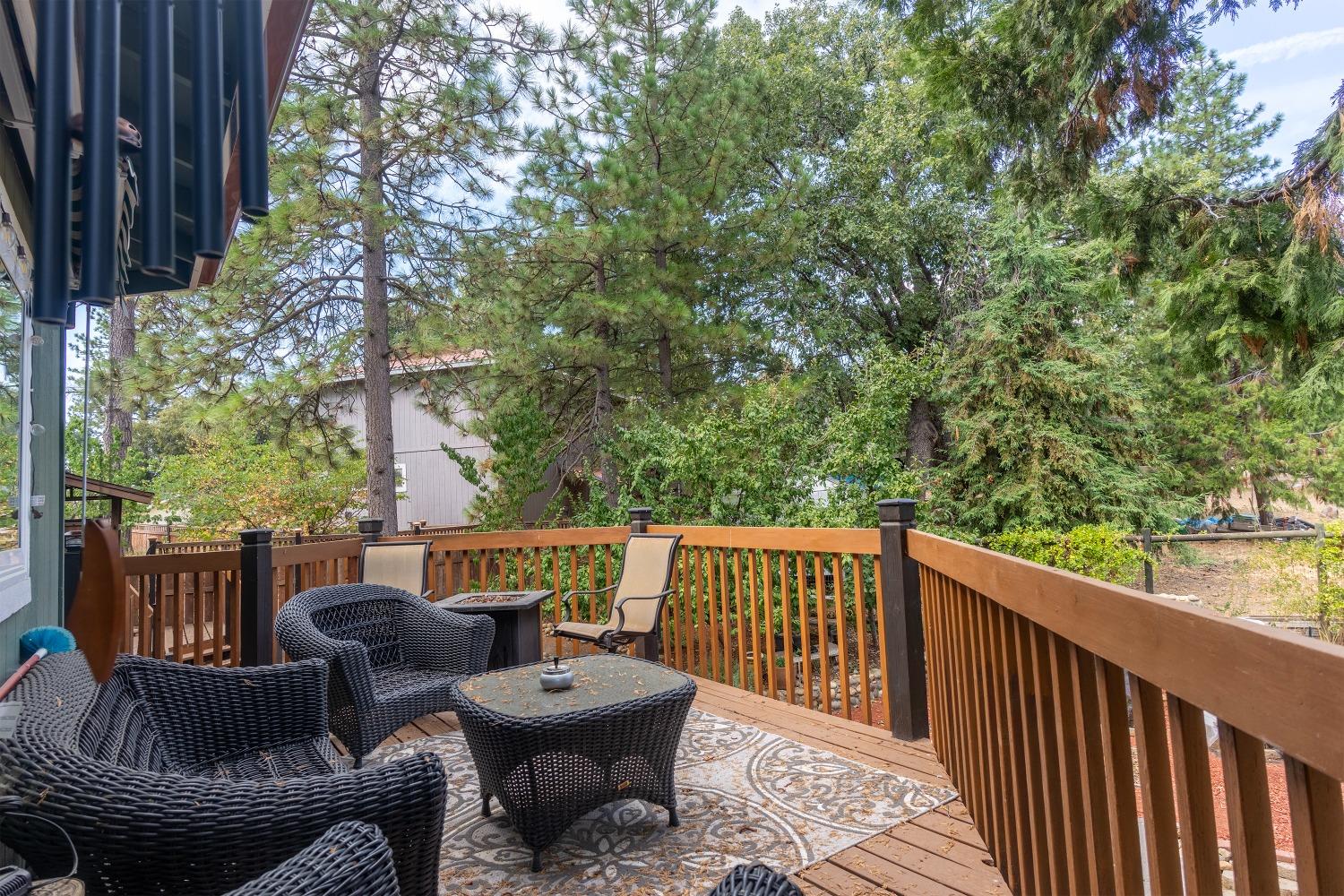 33952 Tocaloma Road Auberry, CA 93602 - Photo 32 of 39 a view of balcony with furniture
