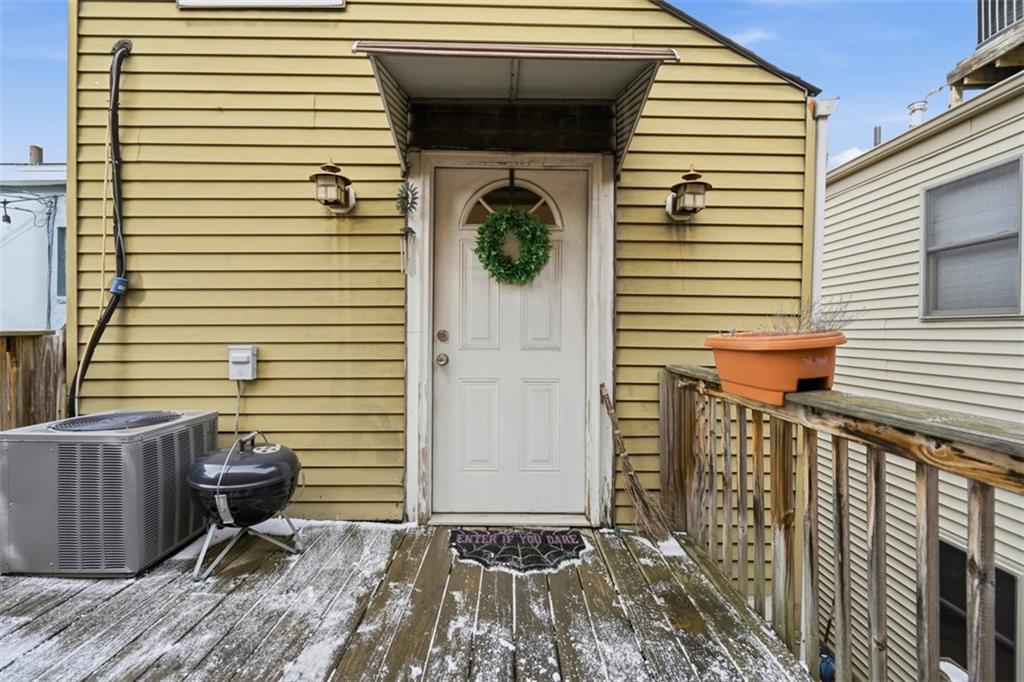 1202 Sarah Street Pittsburgh, PA 15203 - Photo 19 of 39 a view of a entryway door front of house