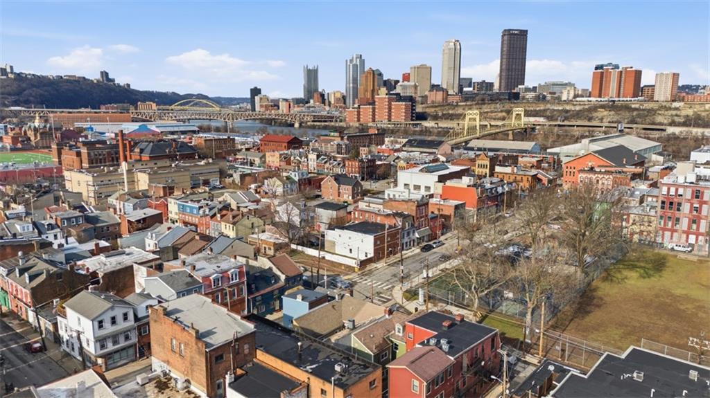 1202 Sarah Street Pittsburgh, PA 15203 - Photo 34 of 37 a view of a city