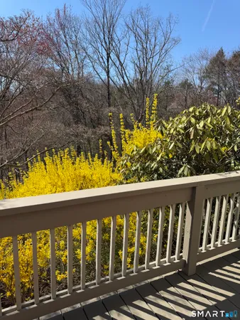 $2,250 | 235 Heritage Village, Unit B, Southbury, CT 06488