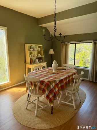 $2,250 | 235 Heritage Village, Unit B, Southbury, CT 06488