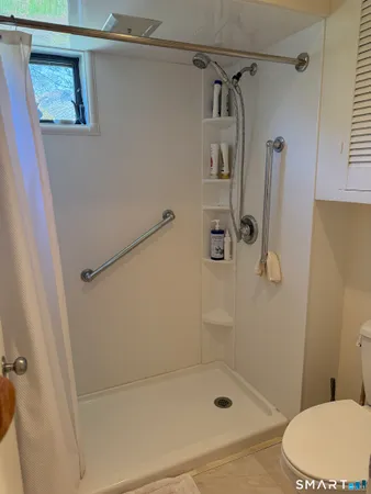 $2,250 | 235 Heritage Village, Unit B, Southbury, CT 06488