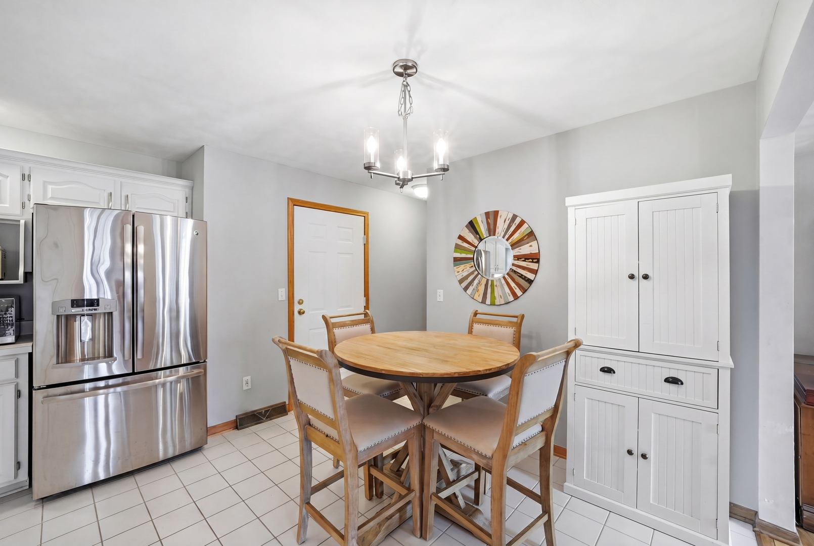 11497 Ridgecrest Drive Roscoe, IL 61073 - Photo 8 of 52