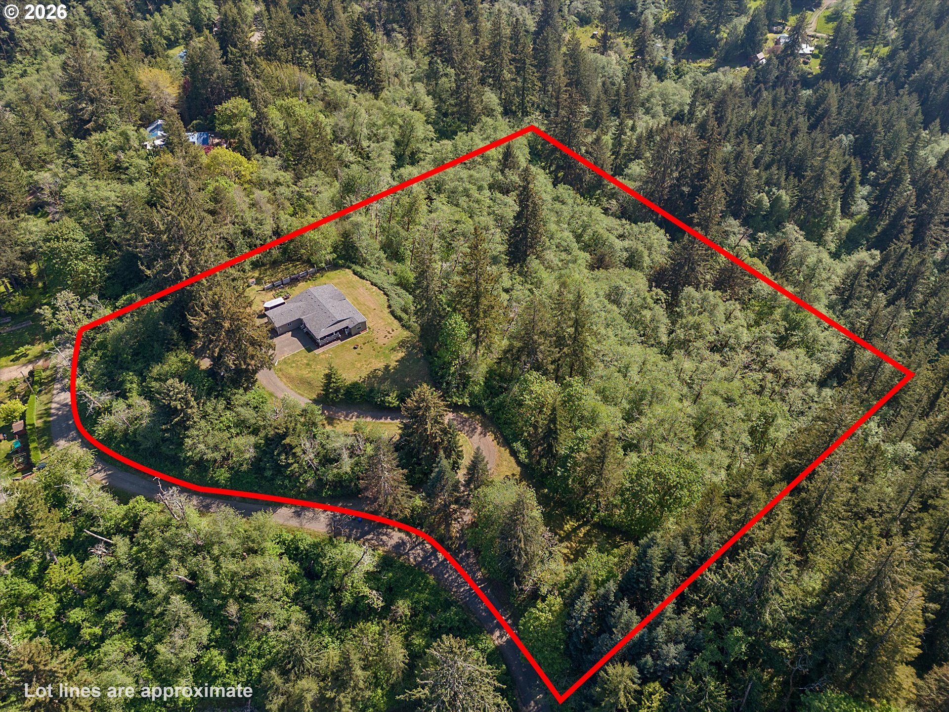 1206 Criteser Loop Toledo, OR 97391 - Photo 3 of 46