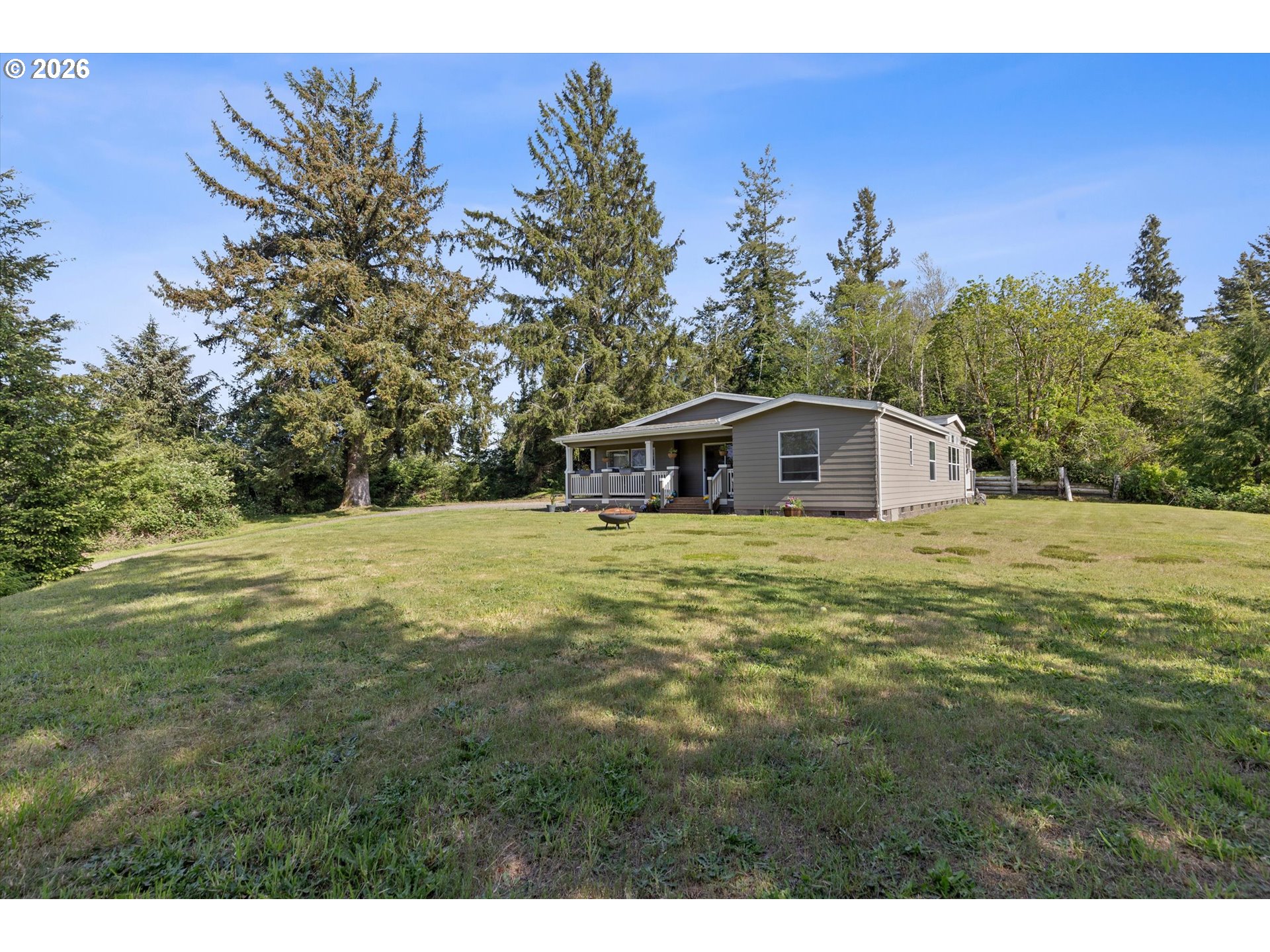 1206 Criteser Loop Toledo, OR 97391 - Photo 37 of 46