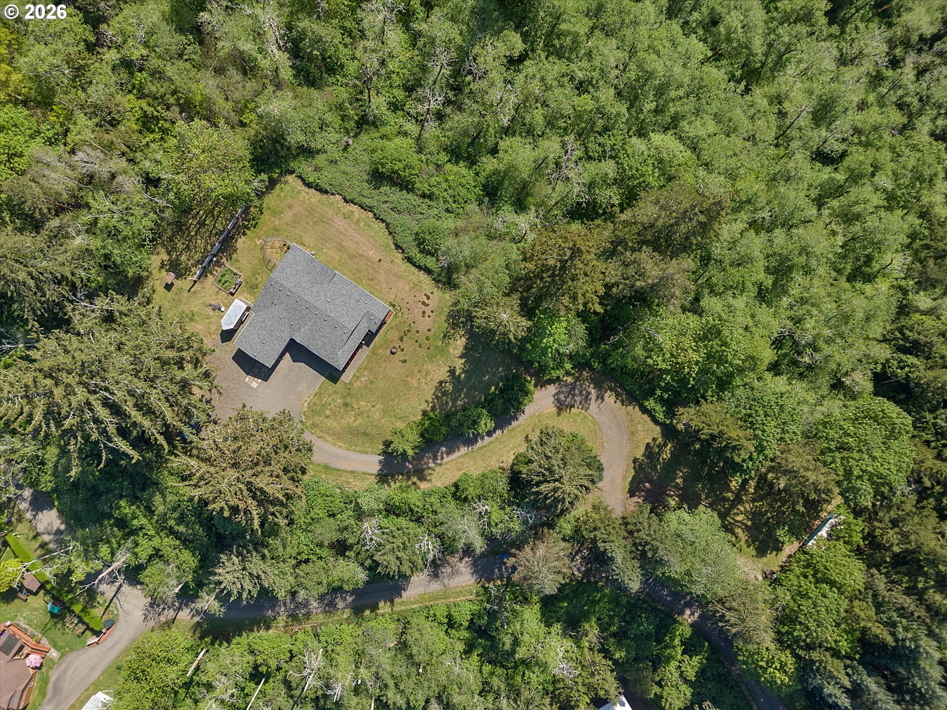 1206 Criteser Loop Toledo, OR 97391 - Photo 42 of 46