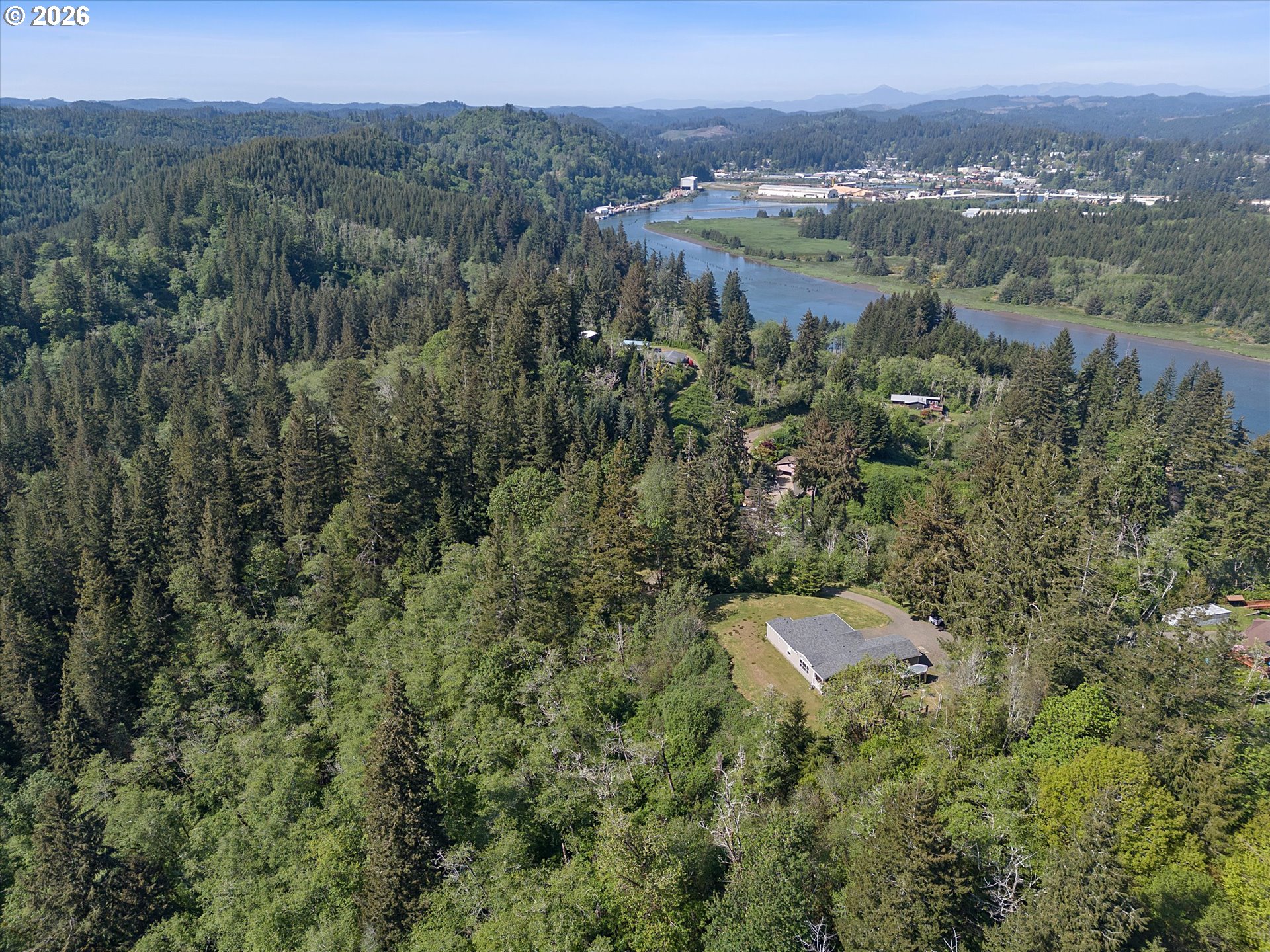 1206 Criteser Loop Toledo, OR 97391 - Photo 45 of 46
