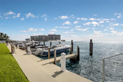 a view of a terrace with sitting area