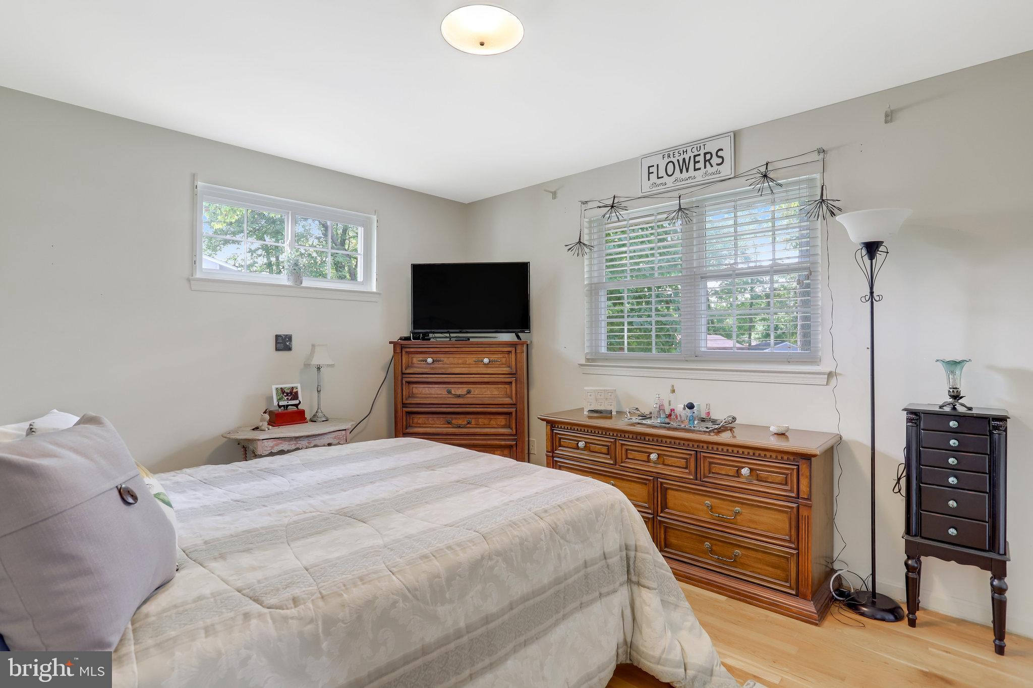 6900 Rolling Road Springfield, VA 22152 - Photo 13 of 18 Gallery Image 13