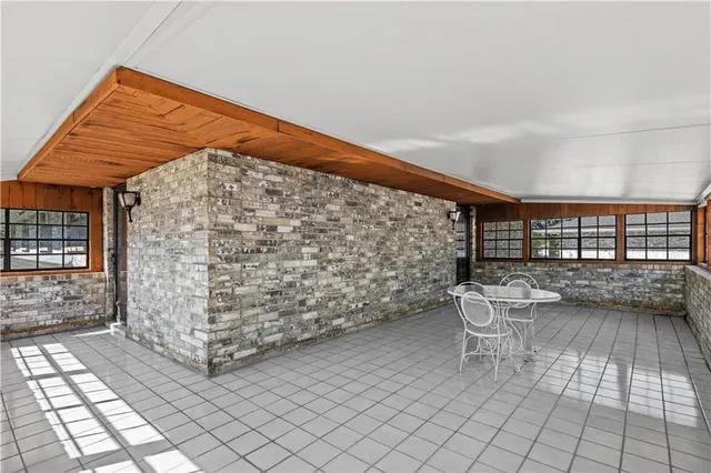 $899,500 | 106 Cambridge Drive, Belle Chasse, LA 70037