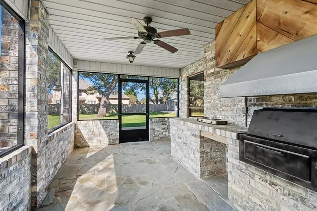 $899,500 | 106 Cambridge Drive, Belle Chasse, LA 70037