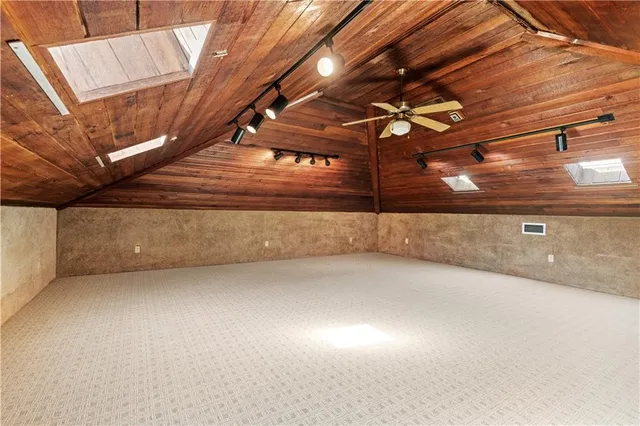 $899,500 | 106 Cambridge Drive, Belle Chasse, LA 70037