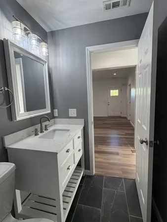 $304,900 | 707 North Highland Avenue, Murfreesboro, TN 37130