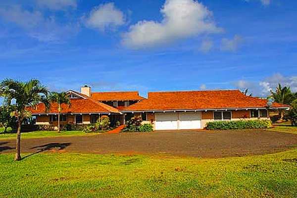 7463 B Koolau Road Kilauea, HI 96754 - Photo 14 of 21 a view of an swimming pool with an outdoor space and seating area