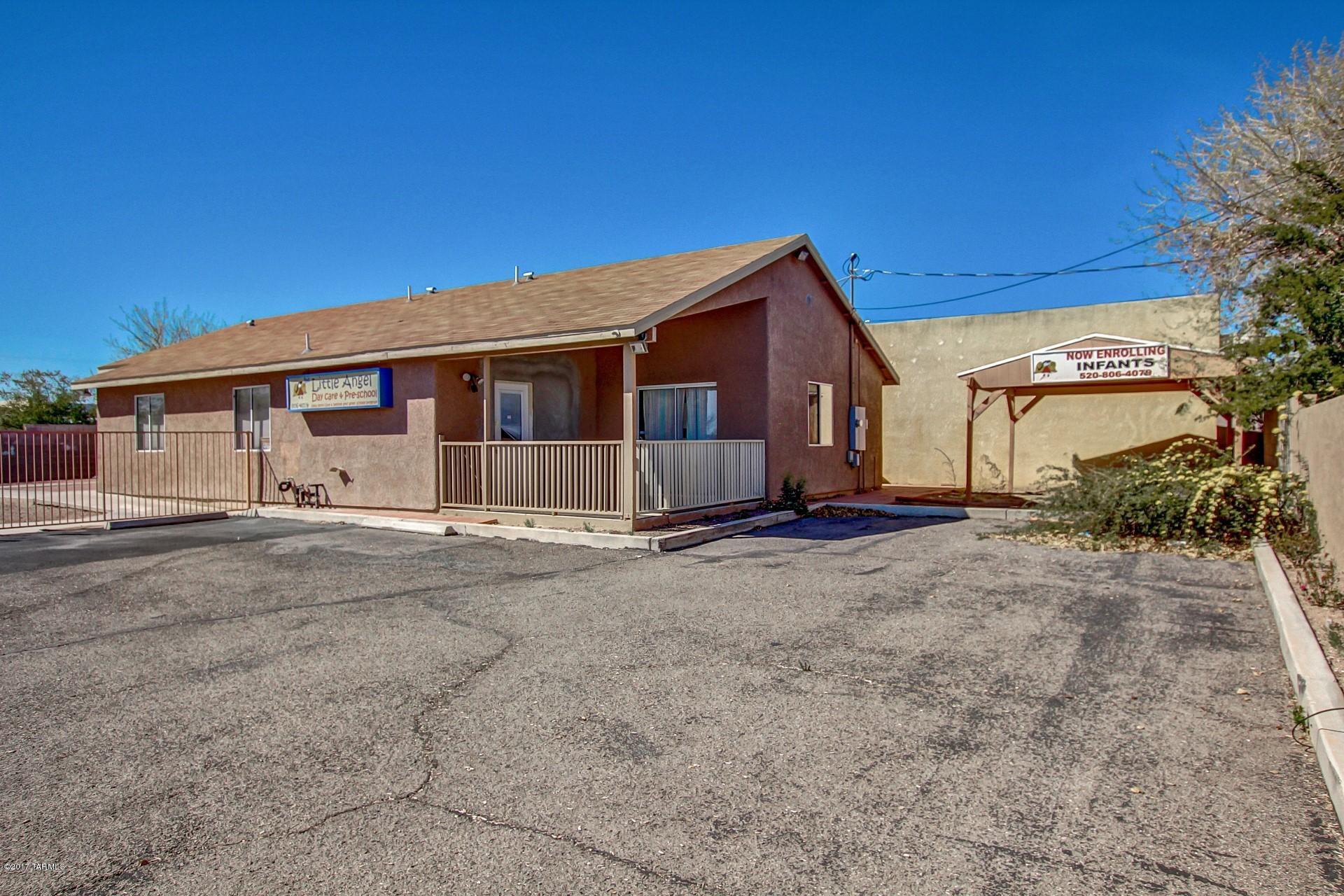 2802 West Alvaro Road Tucson, AZ 85746 - Photo 1 of 23 Gallery Image 1