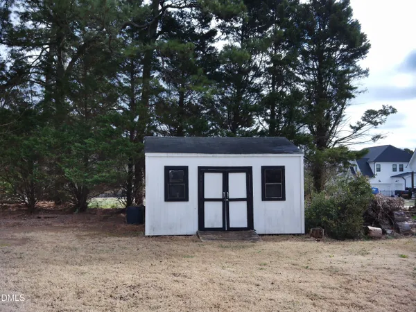 $690,000 | 2504 Pennyshire Lane, Raleigh, NC 27606