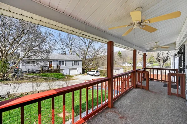 $184,900 | 5514 Pine Lane, Aurora, IN 47001