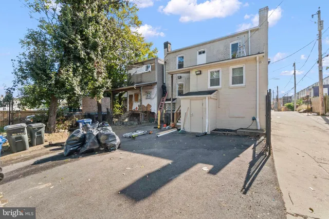 a view of a cars parked in front of a building