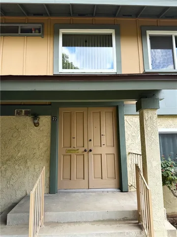 a view of entryway with a wooden floor