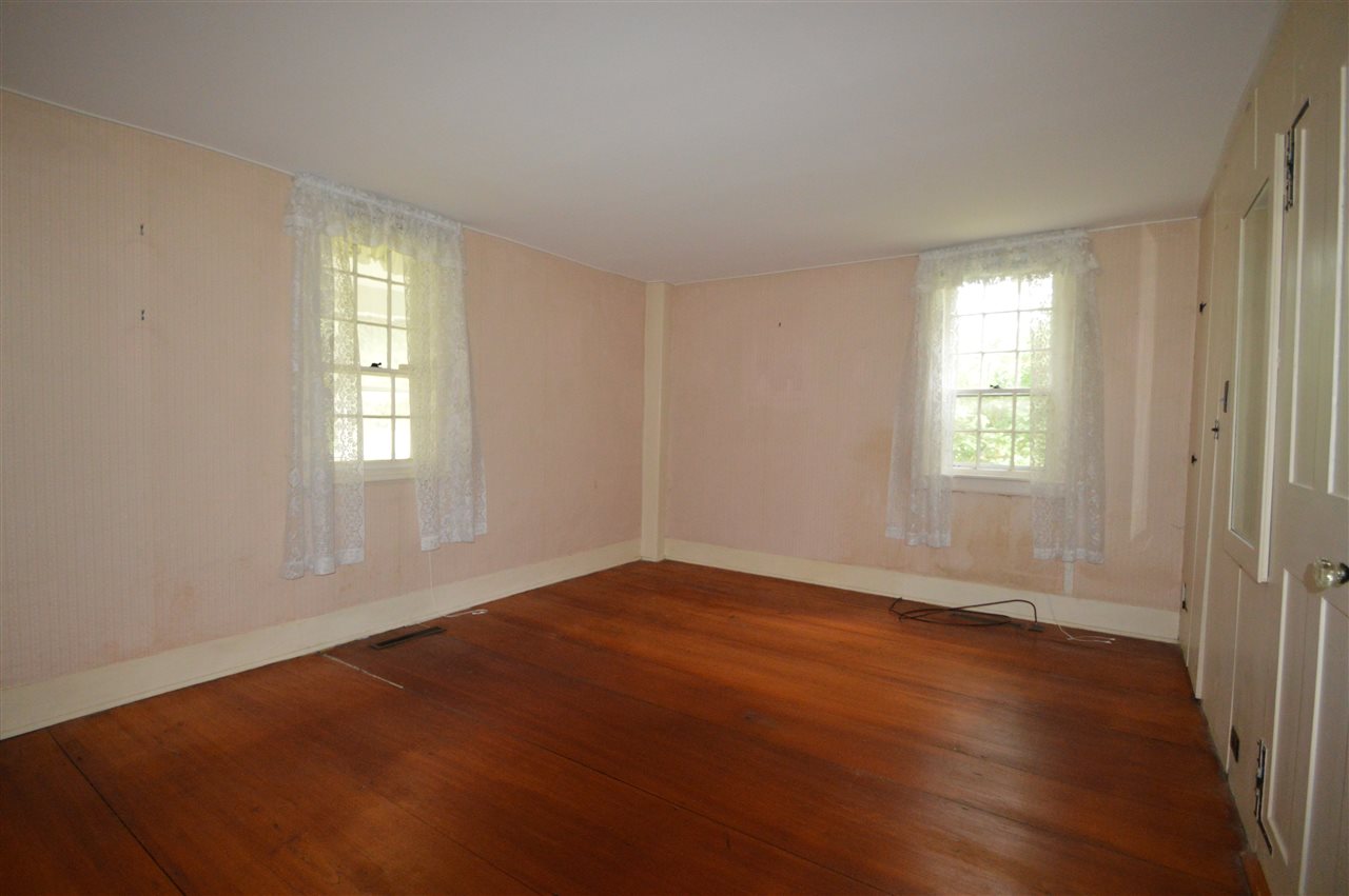 124 Governors Road Brookfield, NH 03872 - Photo 26 of 39