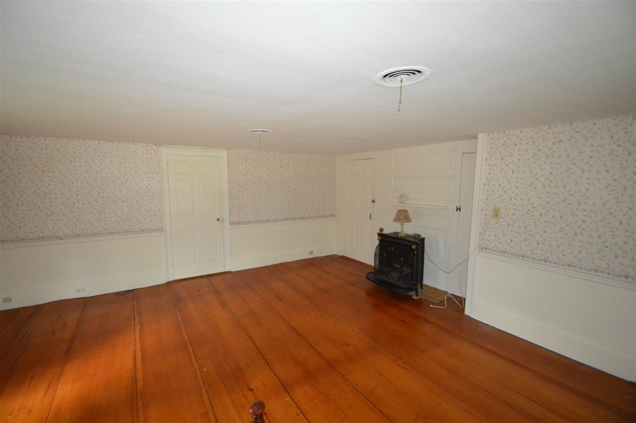 124 Governors Road Brookfield, NH 03872 - Photo 29 of 39