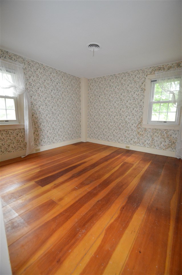 124 Governors Road Brookfield, NH 03872 - Photo 32 of 39