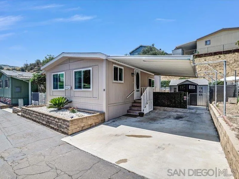 14291 Rios Canyon Road, Unit 13 El Cajon, CA 92021 - Photo 2 of 25