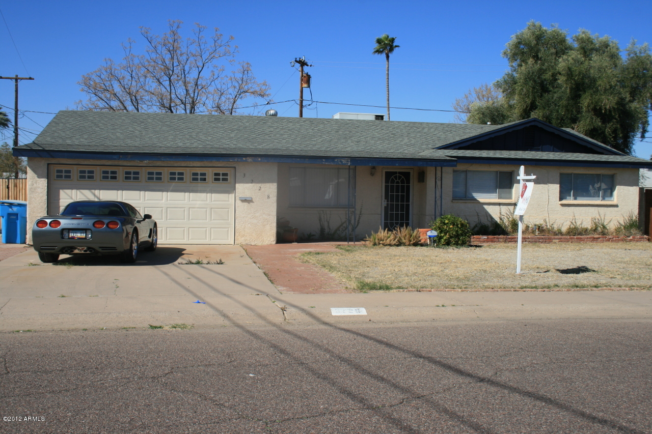 3228 West Bloomfield Road Phoenix, AZ 85029 - Photo 1 of 8 Front View
