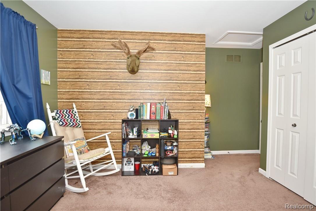 242 Roth Boulevard Clawson, MI 48017 - Photo 20 of 28 242 Roth_20.JPG