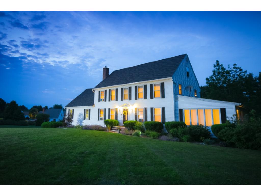 163 Exeter Road Hampton Falls, NH 03844 - Photo 2 of 25