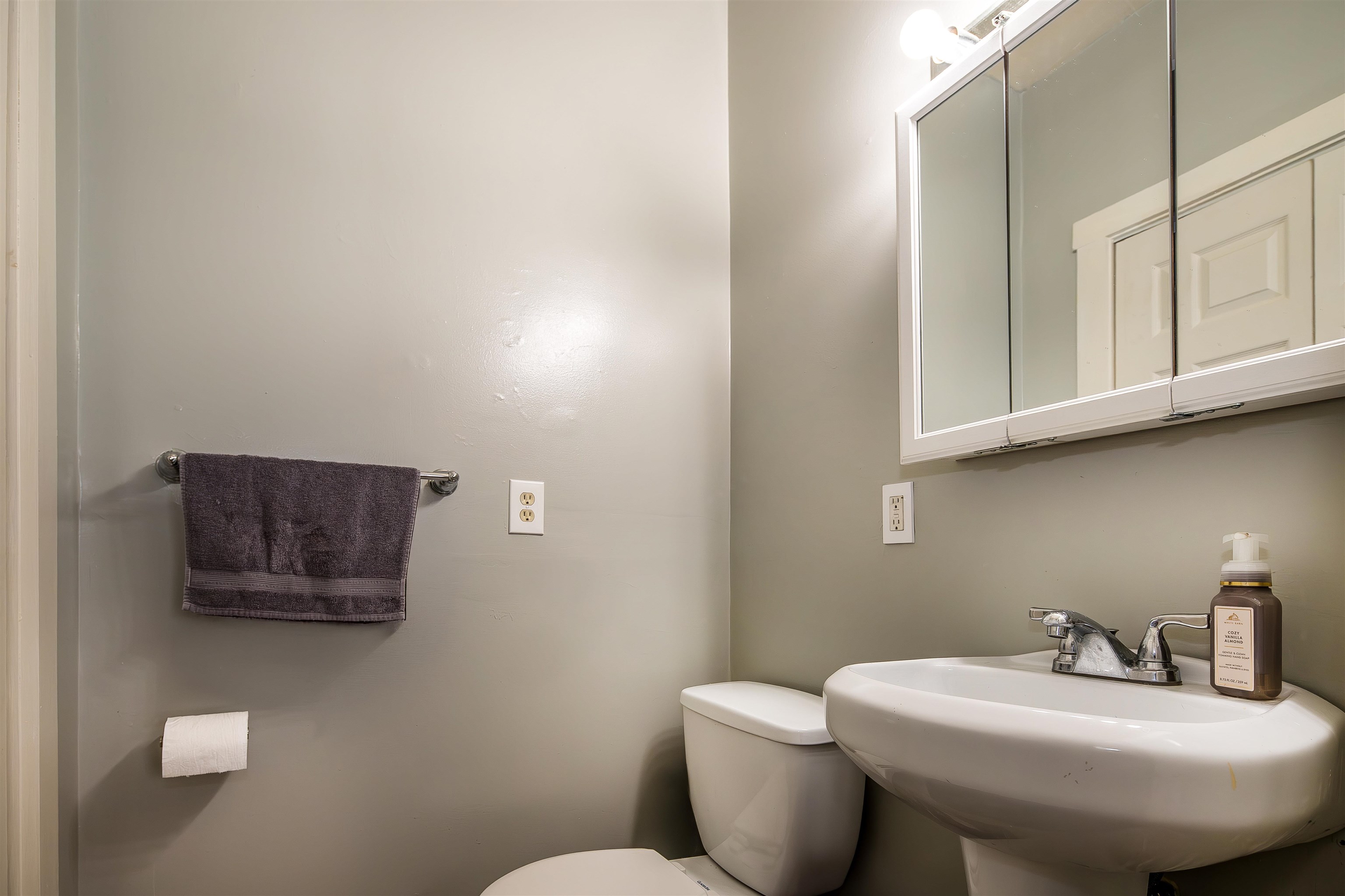 82 Brown Street Rutland, VT 05701 - Photo 47 of 50 Gallery Image 47