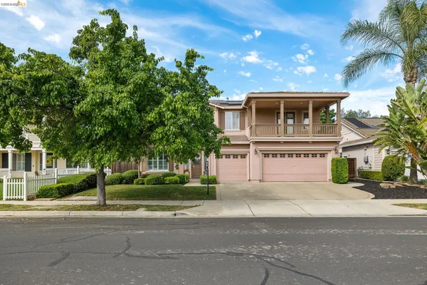 $975,000 | 2705 Hawthorn Place, Brentwood, CA 94513