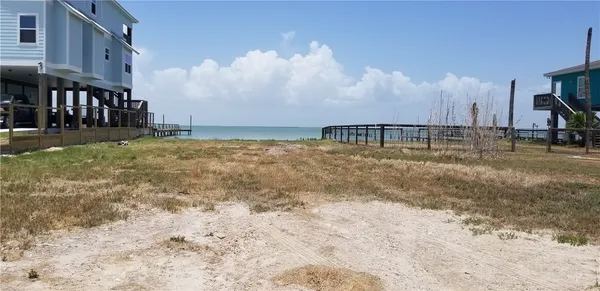 $310,000 | 55 Belaire Drive, Rockport, TX 78382